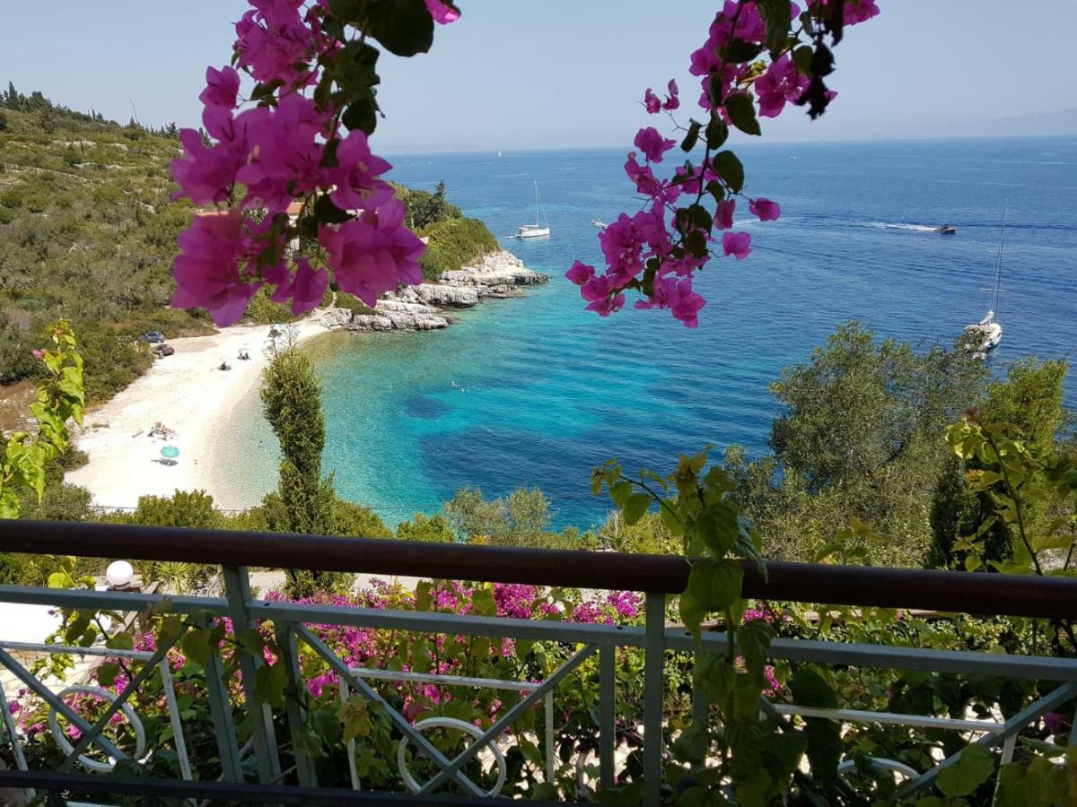Villa Eos Gaios Luaran gambar